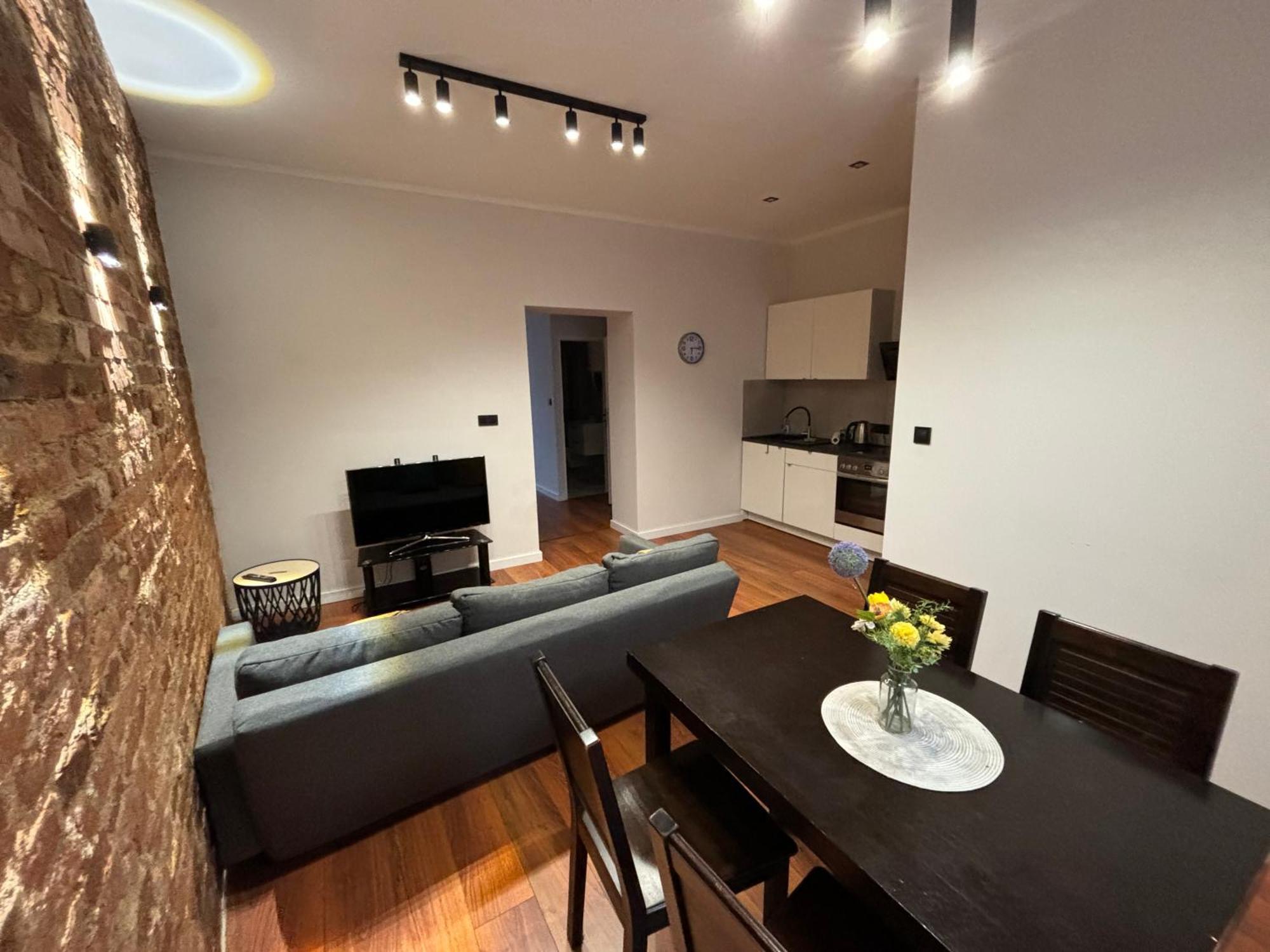 Kk Apartament Marszalkowski ビトム エクステリア 写真
